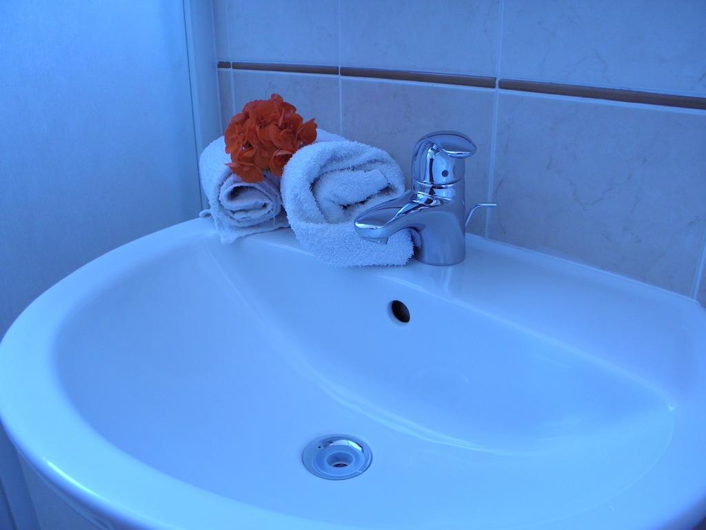 Albergo La Perla 칼리아리 외부 사진