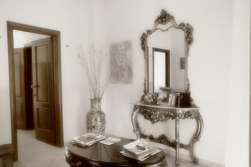 Albergo La Perla 칼리아리 외부 사진